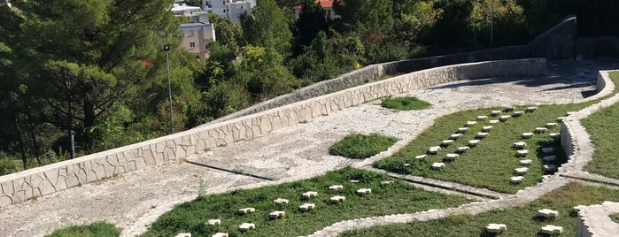Partizansko memorijalno groblje/Partisan's memorial cemetery is one of Adam : понравившиеся места.