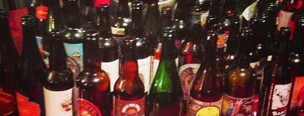 Philly Beer Scene/Tap Finder Bottle Share is one of Jim_Mc'ın Beğendiği Mekanlar.
