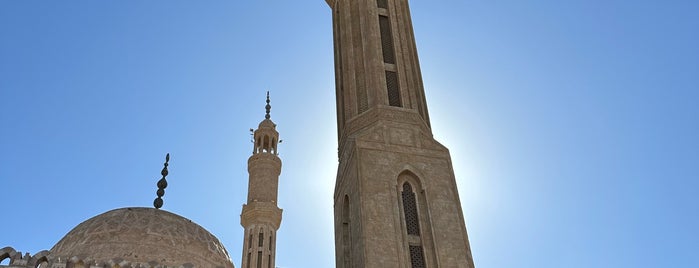 Al Mustafa Mosque is one of Sharm.