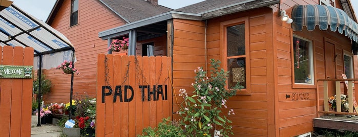 Pad Thai is one of Jen Randall in Alaska.
