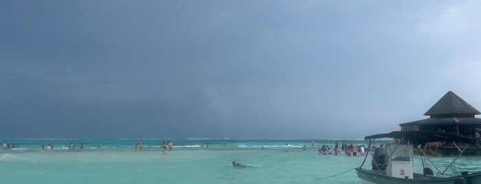 Acuario Natural de San Andrés is one of San Andres Atracciones.