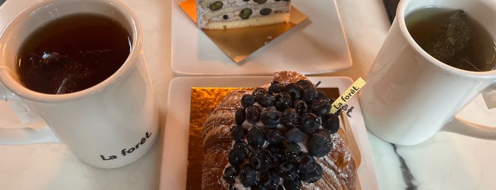 La Forêt is one of Dessert.