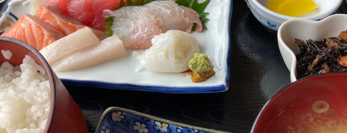 おさしみ処 かねまつ is one of 和食.