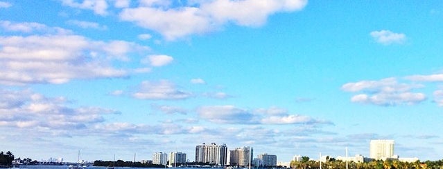 Майами-Бич is one of Miami.