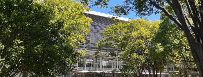 千葉大学附属図書館 本館 is one of My Schools.