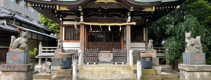 綾瀬稲荷神社 is one of 足立区葛飾区江戸川区の行きたい神社.