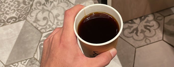 مختصون القهوة is one of كوفي شوب عرعر.