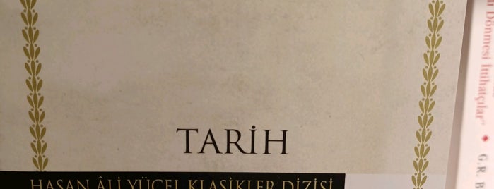 Kırmızı Kedi Kitabevi is one of istanbul gidilecekler anadolu 2.