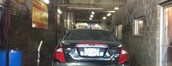 Quiroga's Hand Car Wash is one of Automotive Shops.