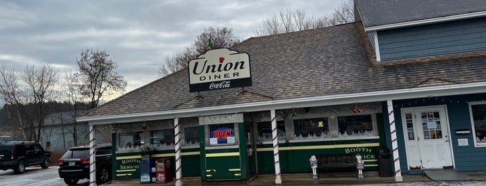 Union Diner is one of Lanconia, NH / Lake Winnipesaukee.