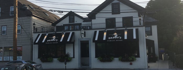 Paddy's Pub is one of Newton Eats.