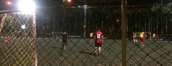 สนามฟุตบอล Family Soccer is one of Favorite Great Outdoors.