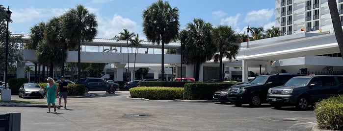 The Market Deli & Liquor is one of Ft. Lauderdale, Florida.
