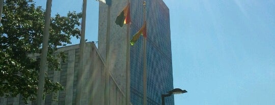 Majelis Umum Perserikatan Bangsa-Bangsa is one of NEW YORK.