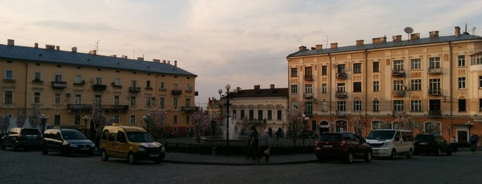 Площа Філармонії / Philharmonic Square is one of The Best Places in Chernivtsi.