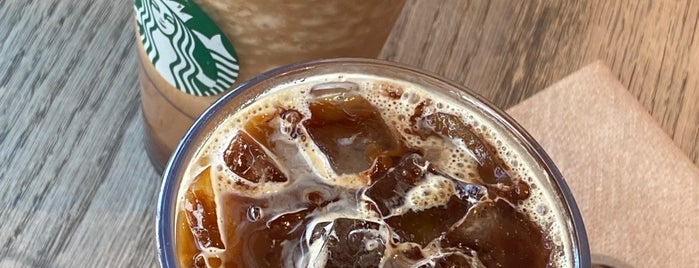 Starbucks is one of Posti che sono piaciuti a Pam.