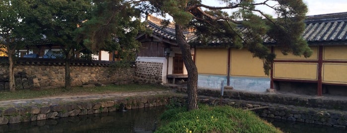 알영정 is one of 경주 / 慶州 / Gyeongju.