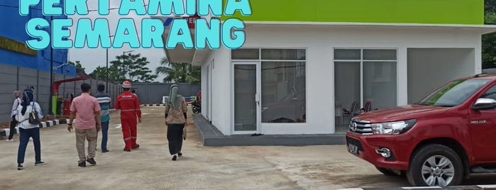 Alun-Alun Simpang Lima Semarang is one of lokasiKampes.