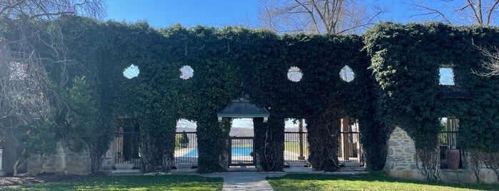 Middleburg Common Grounds is one of Virginia Countryside.