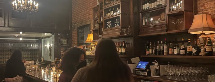 Le Bar à Vin is one of Do: DC 🔝.