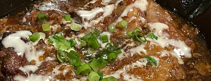 がらがら 鶏ガラ水餃子と生姜軟骨料理 is one of ダイエット.