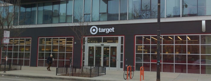 Target is one of Kaleigh : понравившиеся места.