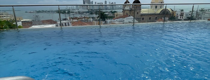 Hotel Movich Rooftoop Pool is one of Cartagena.
