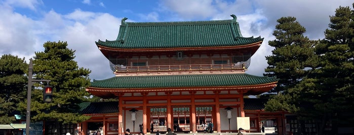 平安神宮神苑 is one of Tempat yang Disukai Nonono.