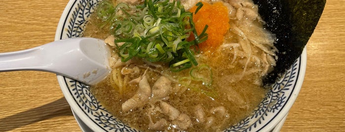 丸源ラーメン 鳴海店 is one of 行け麺.