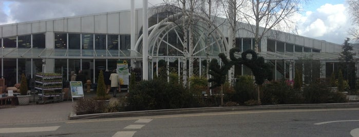Scotsdales Garden Centre is one of Alastairさんのお気に入りスポット.