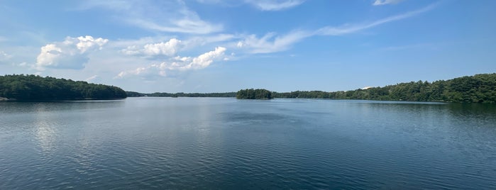 Spot Pond is one of Hiking Trail.