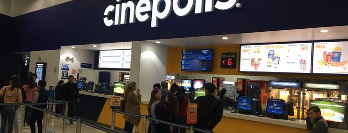 Cinépolis is one of Danielさんのお気に入りスポット.