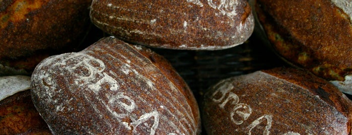 BreAd is one of Daniel'in Beğendiği Mekanlar.