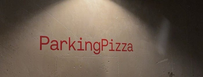 Parking Pizza is one of Em Barcelona.