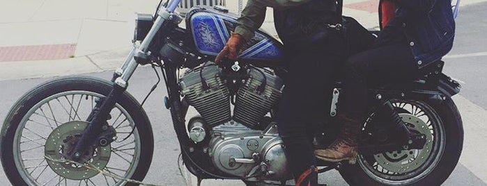 Handbuilt Motorcycle Show is one of Posti che sono piaciuti a Josh.