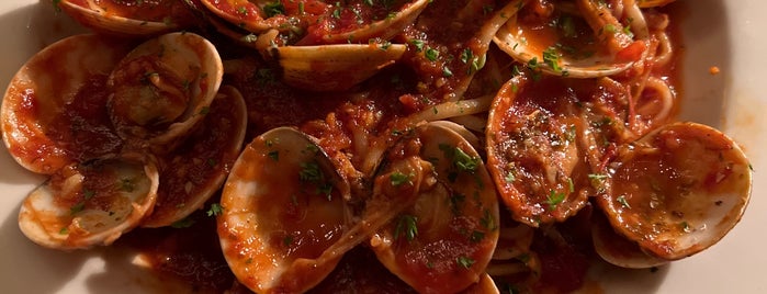 Italian Village is one of Chicago Loop Food Favorites.