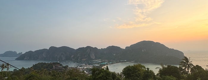 Phi Phi Viewpoint 3 is one of กระบี่.