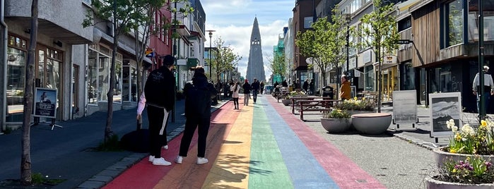Rainbow Road is one of Iceland.