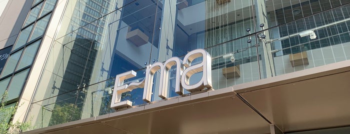 E-MA is one of 大阪の大型商業施設.