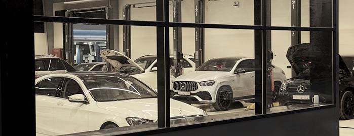 Al Eidi Co. Mercedes-Benz ‏Maintenance is one of Posti che sono piaciuti a Faris.