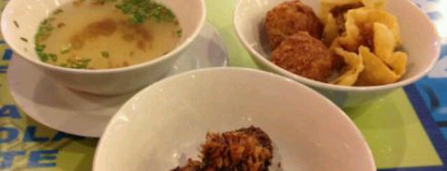 Bakso Bakar Pahlawan Trip Malang is one of kuliner.