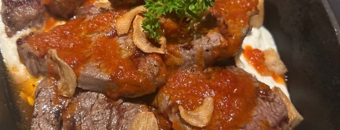 Beş Bıçak Steak House Bahçeşehir is one of TDL.
