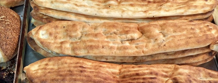 Istanbul Börek Ve Pide Salonu is one of Çağrı🤴🏻🇹🇷さんのお気に入りスポット.
