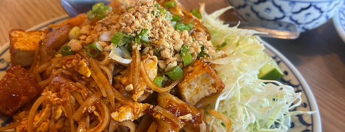 Bay Thai Cuisine is one of Marin Dinner.