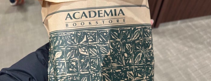 ACADEMIA is one of 本屋 行きたい.