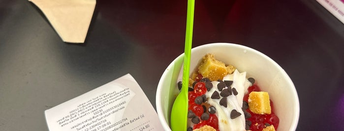 Yogurtland is one of M/E 2017.