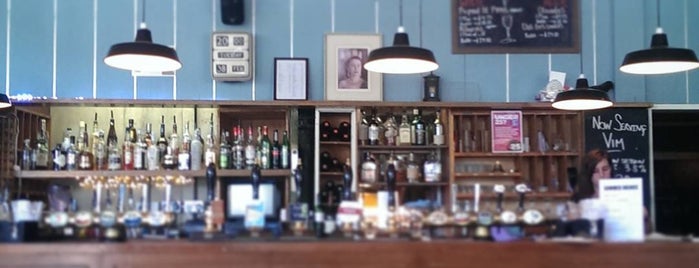 Sylvan Post is one of SE London Pubs.