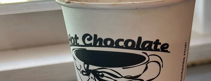 Hot Chocolate Sparrow is one of Lugares favoritos de Andrew.