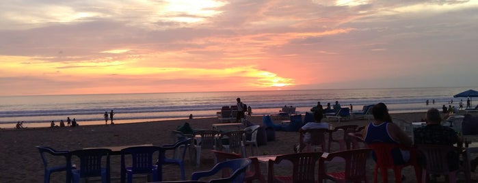 Blue Ocean Beach (Bali) is one of Tempat yang Disukai Pinky.