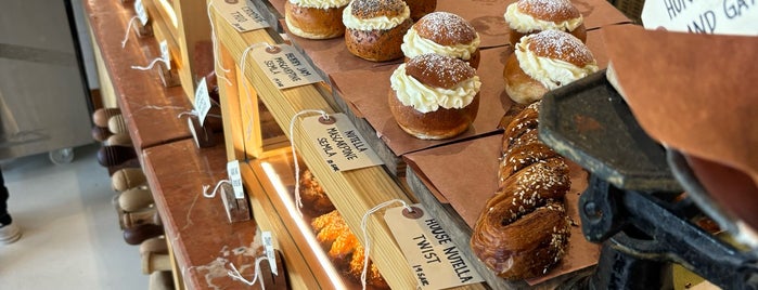Chestnut Bakery is one of Riyadh🇸🇦.